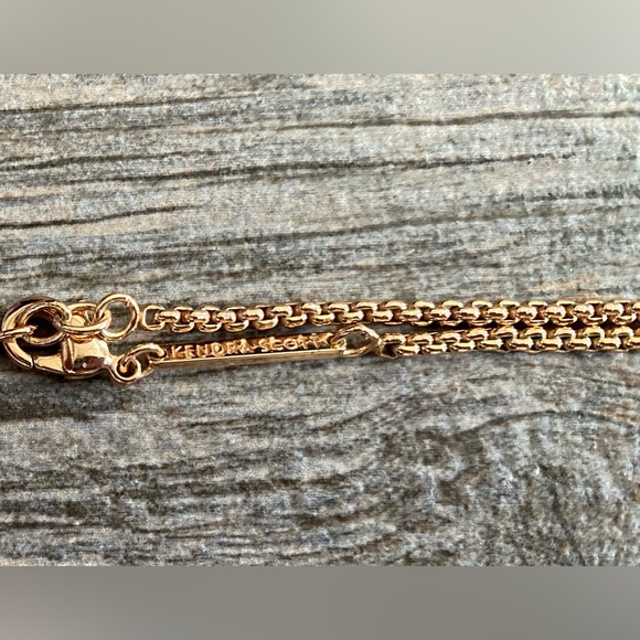 Kendra Scott Kimmy Necklace Rose Gold Gray Granite Stone - Picture 2 of 5